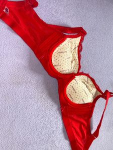 Red &amp; Black Lace Bra