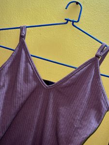Brown, Top