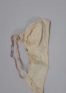 Set Of Cotton Bras Daisydee..black n Cream
