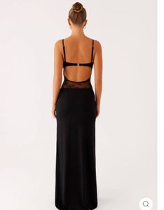 2029₹ Gift Card From OUTCAST