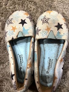 combo Branded  of 4 Baby shoes