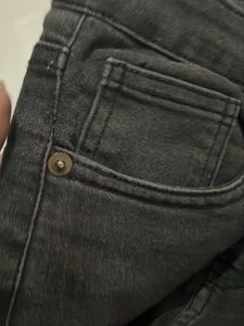 Zudio Charchol Slim Fit Jeans