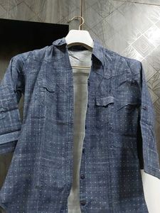 Jacket/formal Shirt