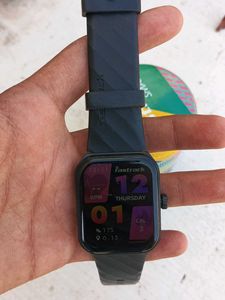 FULLY WORKING FASTRACK SMART WATCH