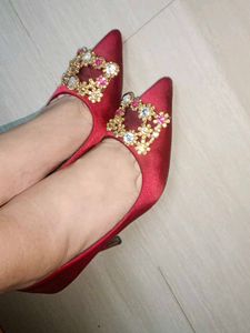 Roger Vivier Satin Heels