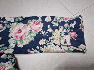 MediumTrench Coat Jacket /Trenchcoat Floral Retro