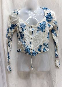 212011. Floral Tie-Front Top