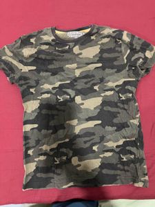 Cool Graphic Tee - Rise Score Conquer