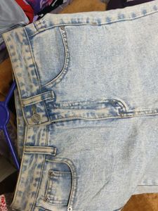 Light Wash Jeans