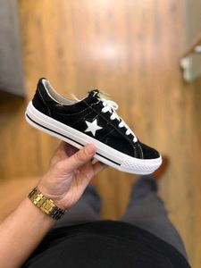 *CONVERSE STAR VINTAGE MEN AND WOMEN*