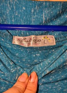 Women Solid Regular Sea Green Top