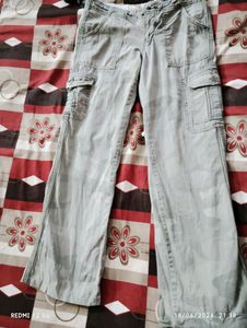 cargo jeans