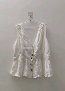 Aesthetic Pinteresty Styled V Neck Top