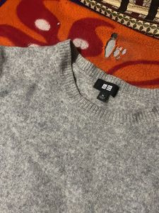 Grey Colour Wollen Sweater