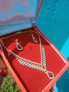 Red &amp; Crystal Jewelry Set