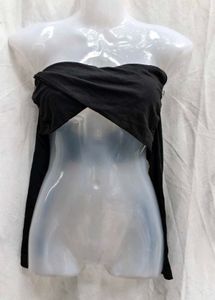 282011. Sleeved Crop Top