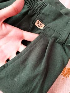 Green Casual Pants ,💚