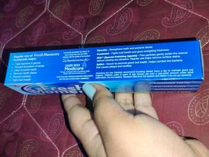 Modicare Fresh Moments Fluoride Toothpaste With Freshmint SPA** And Xylitol