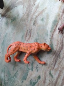 Pack Of Four Lizard Cheetah Elephant And Tiger
