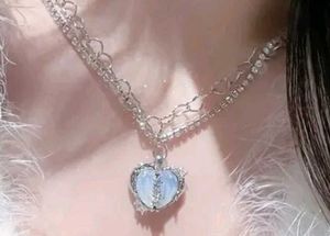 Delicate Heart Pendant Necklace