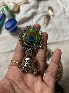 Choker With Earrings