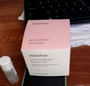 Korean Innisfree Cream For Skin Whitening