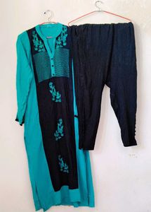Very Beautiful Embroidery Kurta With Leggings