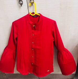 Park Avenue Bell Sleeve Top