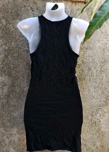 I. BLACK BODYFITTING BODYCON