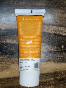 Derma Co Pore Minimizing Sunscreen