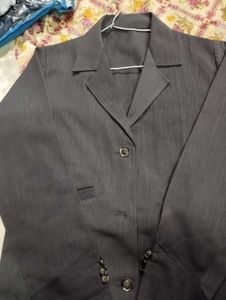 Naqab (Coat Style With Collar And Cuff)