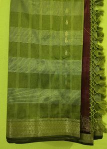 ELEGANT ETHNIC SAREE
