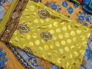 Polka Dot saree