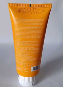 Dot &amp; Key Vitamin C Face Wash