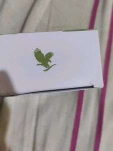 Forever , Aloe Avocardo Face and Body Soap