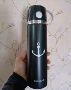 WHITE AND BLACK STEEL BOTTLE -500 ML