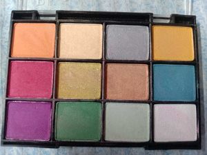 Blue Heaven Bling! Eyeshadow Palette
