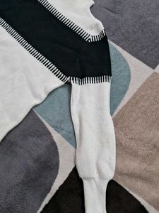 Beautiful Warm Cloth For Girls
