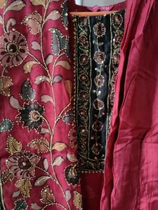 Elegant Pink Kurta Set
