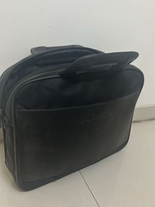 HCL Laptop With Compartments Inside