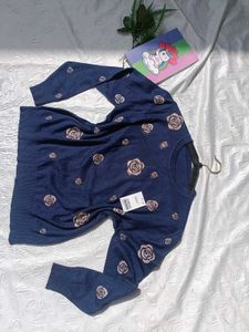 Rose Knit Sweater Or Pullover 💙