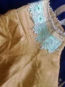 Green Chiffon Saree Pearl  With Stiched Blouse
