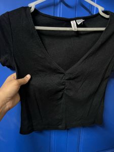 Black V-Neck Crop Top