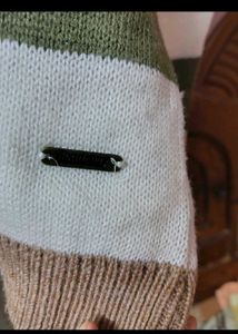 Beautiful Womens Woollen T Shirt
