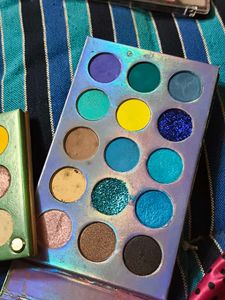 Huda Girl Color Board Eyeshadow Palette