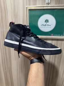 Tommy Hifiger Navy Leather Mid-Top Sneakers