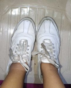 COMBO of white sneekers and pink/white sneeker