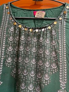 Green Kurti