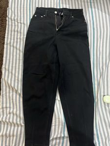 H&M Black Jeans