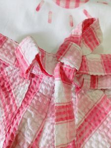 White And Pink Top Pant